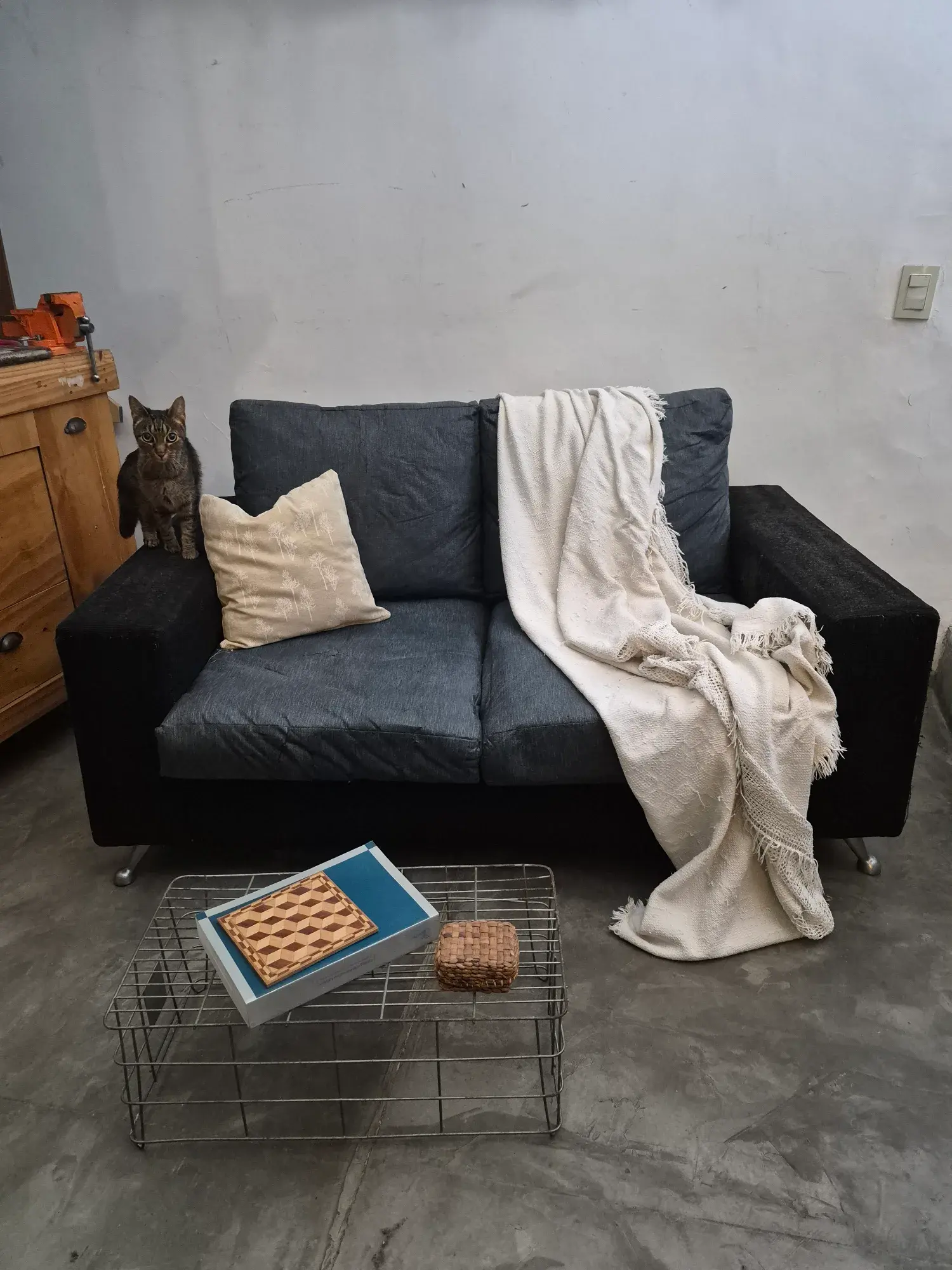 Sofá contemporáneo — foto 1
